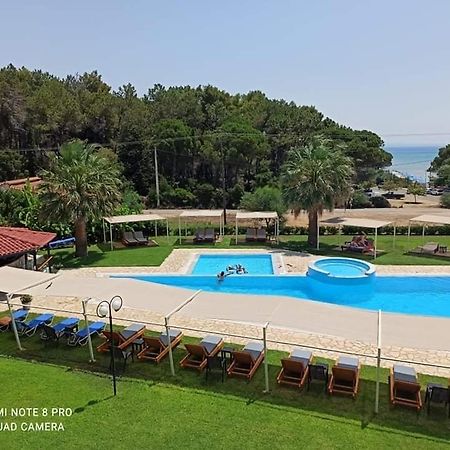 Glyfa Beach Hotel Vartholomio Exterior photo