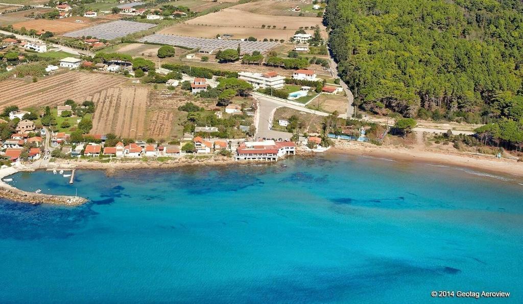 Glyfa Beach Hotel Vartholomio Exterior photo